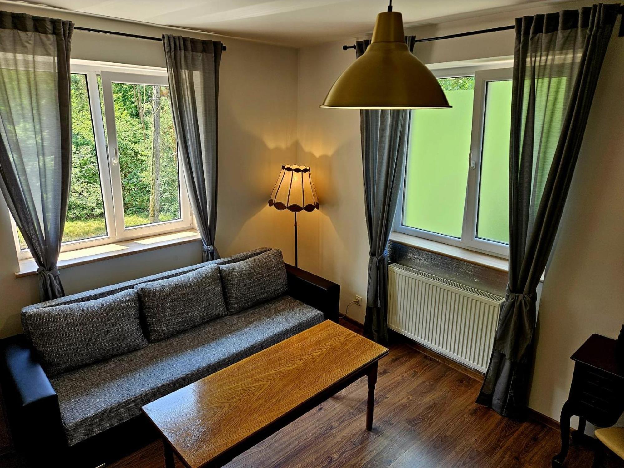 Ferienwohnung Dworska Józefów Exterior foto